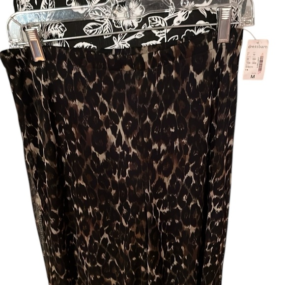 Dress Barn medium high waist wide leg leopard print pants lined chiffon like - Picture 5 of 12
